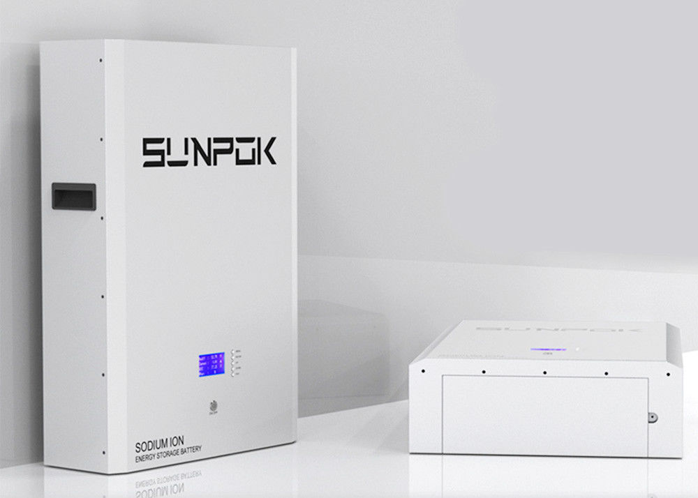 Akumulator jonowy sodu Sunpok 98% Wydajność ładowania / rozładowania 5-30 KWh Zakres mocy wyjściowej