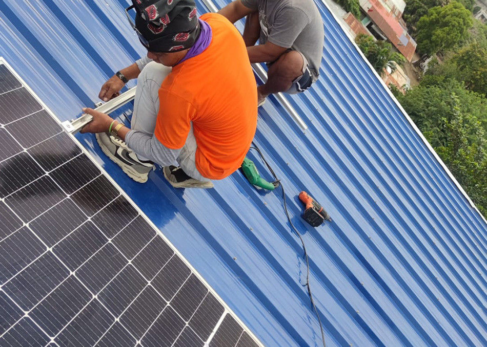 Monokrystaliczny panel słoneczny 500w 550 Watt 1000w 700 Watt Panel słoneczny Pv Moduł Czarny ramy podwójne szkło 182mm