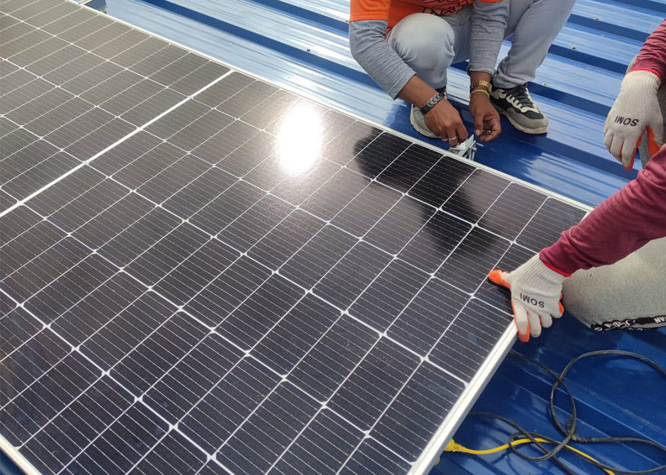 UE USA Bezpłatna dostawa do drzwi Panele słoneczne do sprzedaży 500 Watt 550w Panele słoneczne do domu