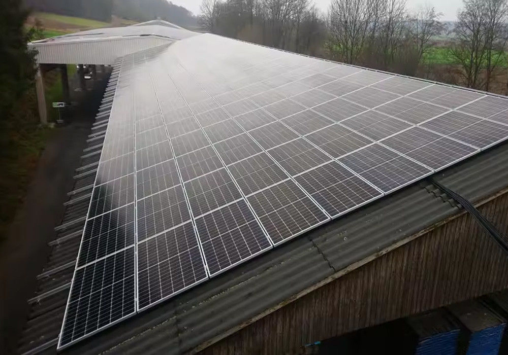 Zestaw systemu słonecznego 5Kw 8Kw 10Kw 12Kw Zestaw baterii System hybrydowy energii słonecznej dla mieszkań