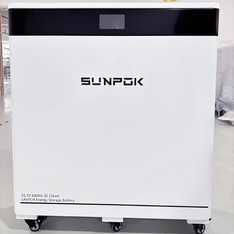51.2v 600ah Lifepo4 48v Bateria 30kwh Bateria litowa z kółkami do energii słonecznej System magazynowania baterii
